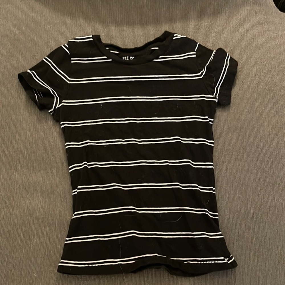 Aero slim fit tee 90’s size xs